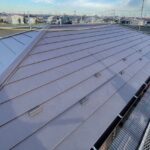 さいたま市西区土屋でスーパーガルテクトに替えられた屋根の戸建て住宅