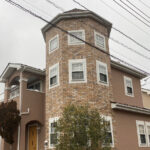 柏市塚崎のジョリパットフレッシュ JQ-800で塗装された外壁のシンボリックな塔屋のある戸建て住宅