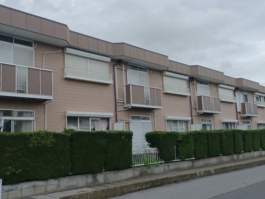 越谷市谷中町にて外壁塗装工事をさせていただきました 日本ペイント ファインパーフェクトトップ 19-65D/09-60B