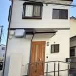 川口市伊刈にて 外壁塗装工事をさせていただきました。 外壁塗料：日本ペイント　ファインパーフェクトトップ　　色：ND-103