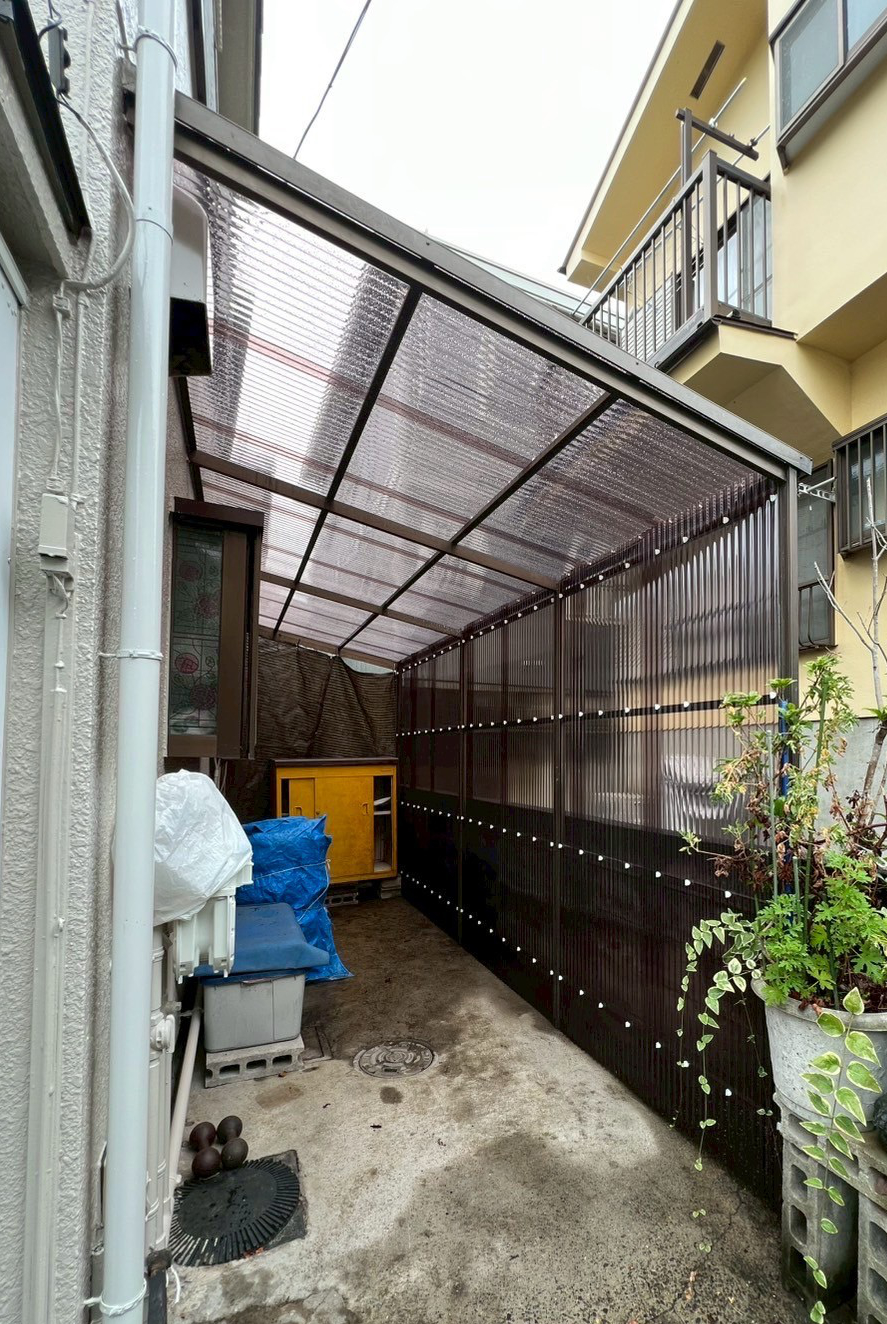 波板交換工事施工後のきれいな状態の写真