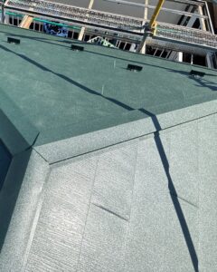 越谷市宮本町屋根上葺き工事施工後