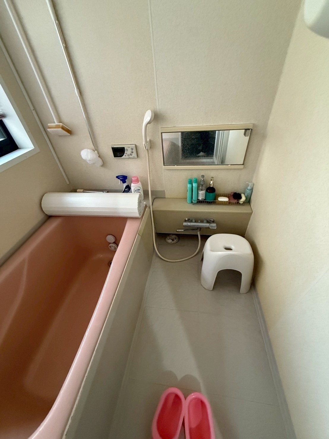 浴室改修工事の施工前の写真　