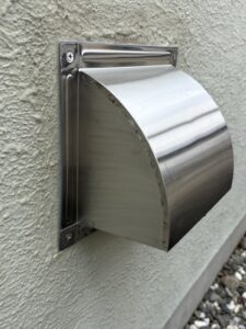 川口市伊刈にて換気扇カバー交換工事をさせていただきました