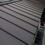 金属屋根葺き替え工事の施工後の写真