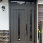 草加市青柳玄関ドア交換工事施工後